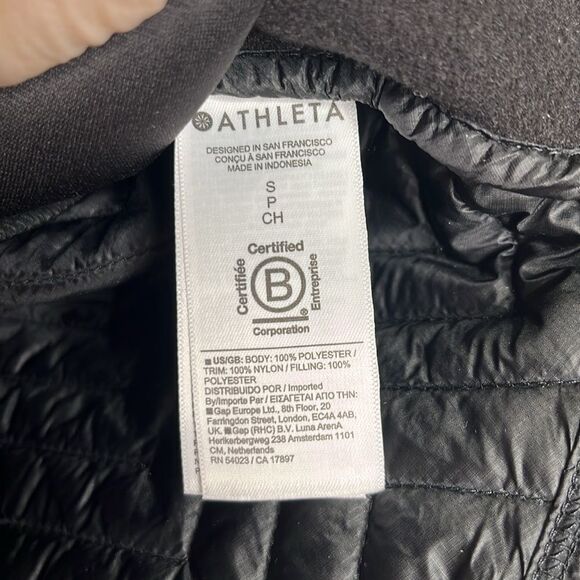 Athleta Cozy Sherpa Snap Sweatshirt Size S NWT - Picture 10 of 10